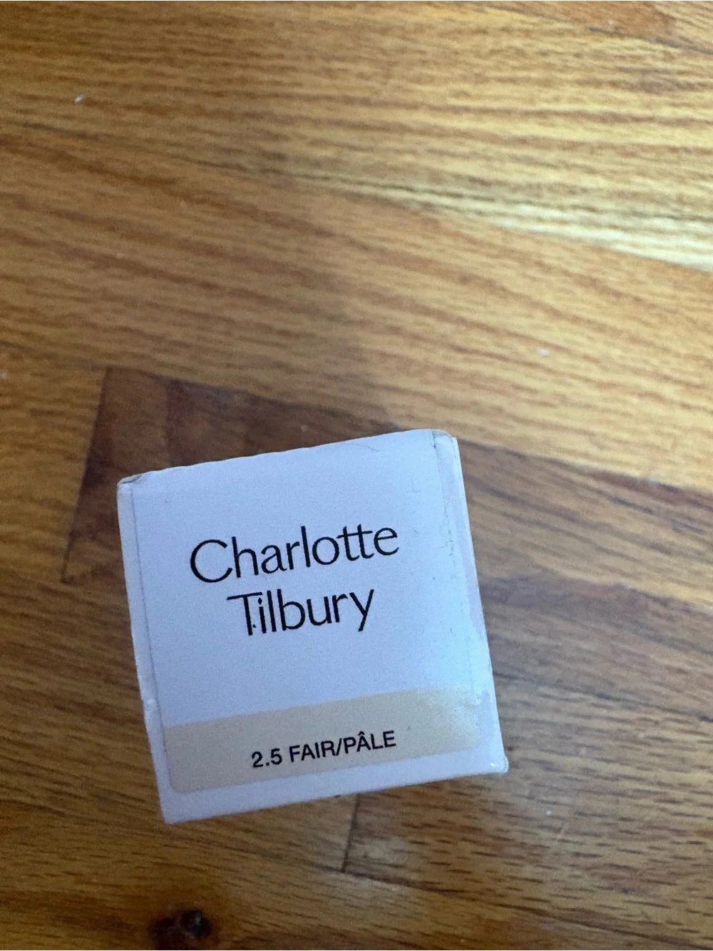 Charlotte Tilbury Hollywood Flawless Filter - 2.5